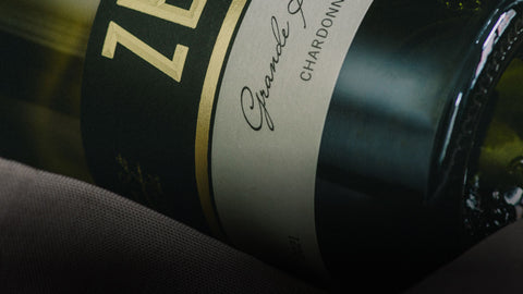 Weingut Mario Zelt Moodshot Grand Reserve Chardonnay aus Laumersheim in der Pfalz Nahaufnahme